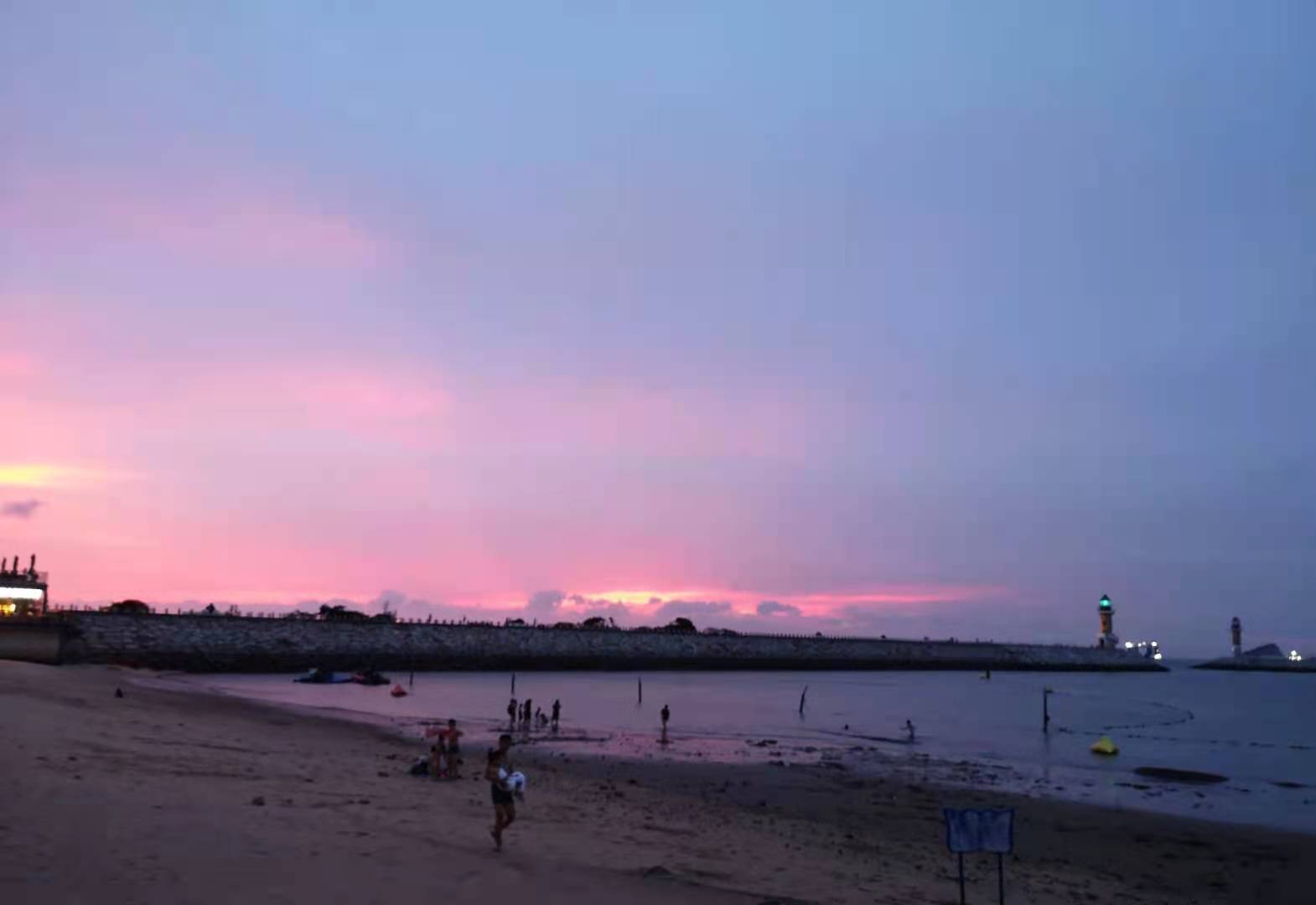 海边日落